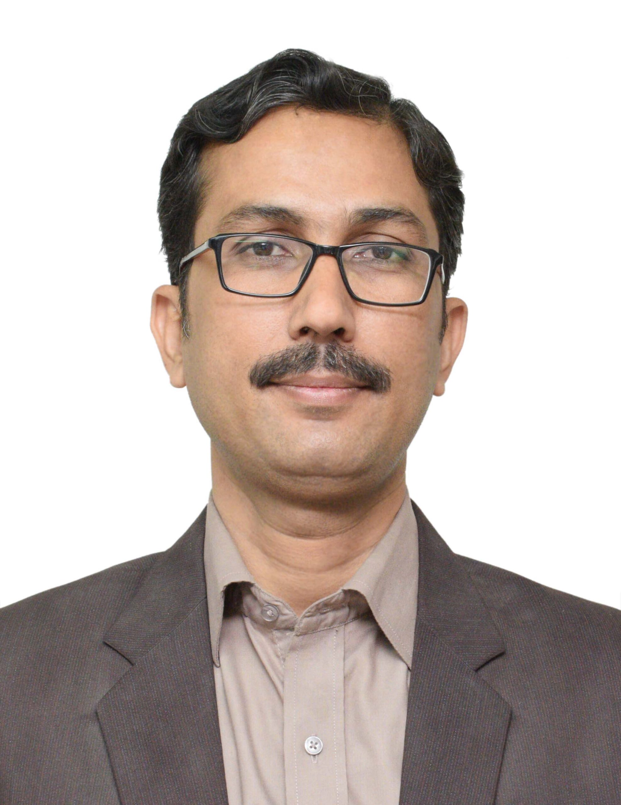 Muhammad Umer Zeeshan Muhammad Umer Zeeshan